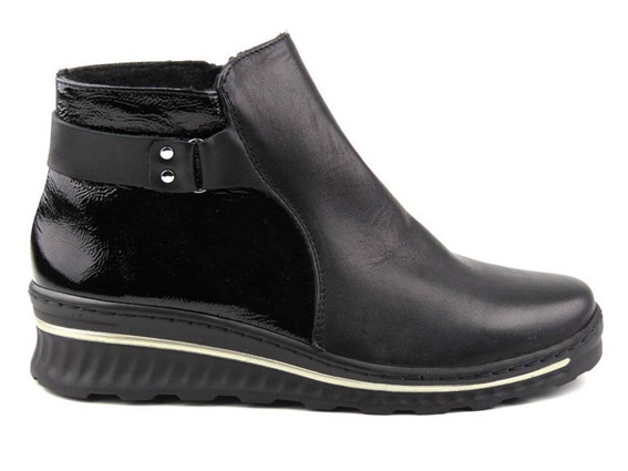 Ерлерге, әйелдерге балаларға арналған және табиғи былғарыдан жасалған аяқ киім аяқ киім өндірушісі